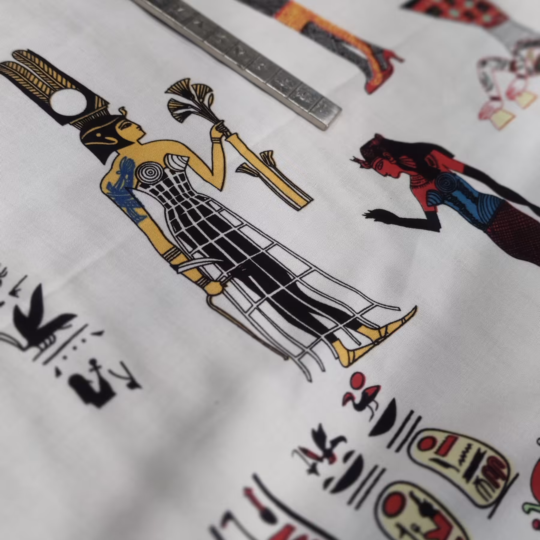 پارچه نخی طرح مصری