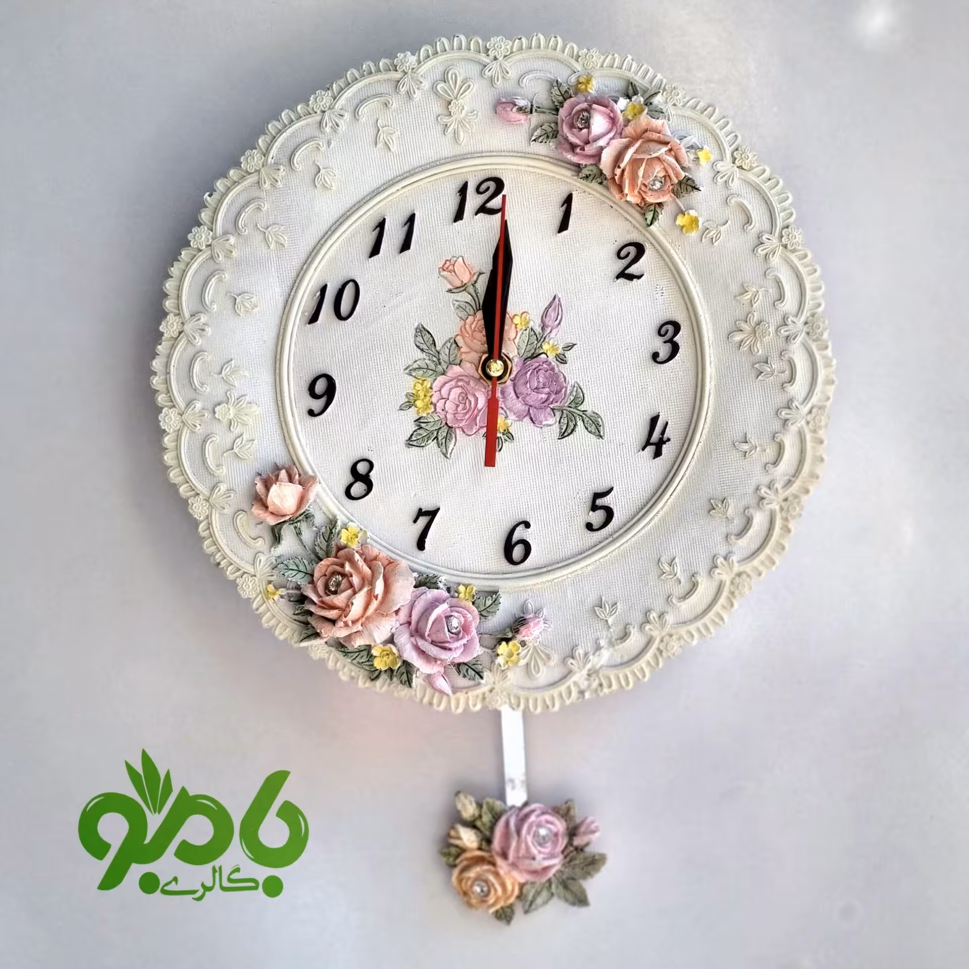 ساعت دیواری رزینی پاندول دار 113