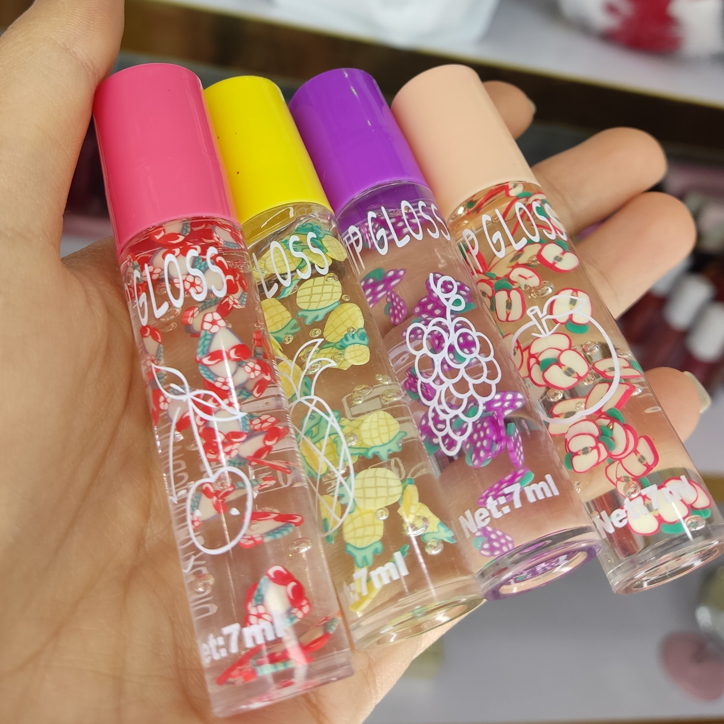 لیپ گلاس میوه ای