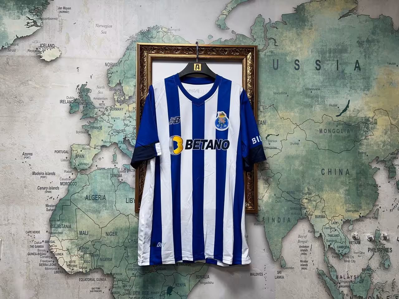 کیت اول پورتو فصل 2022-2023 پیراهن تک هواداری