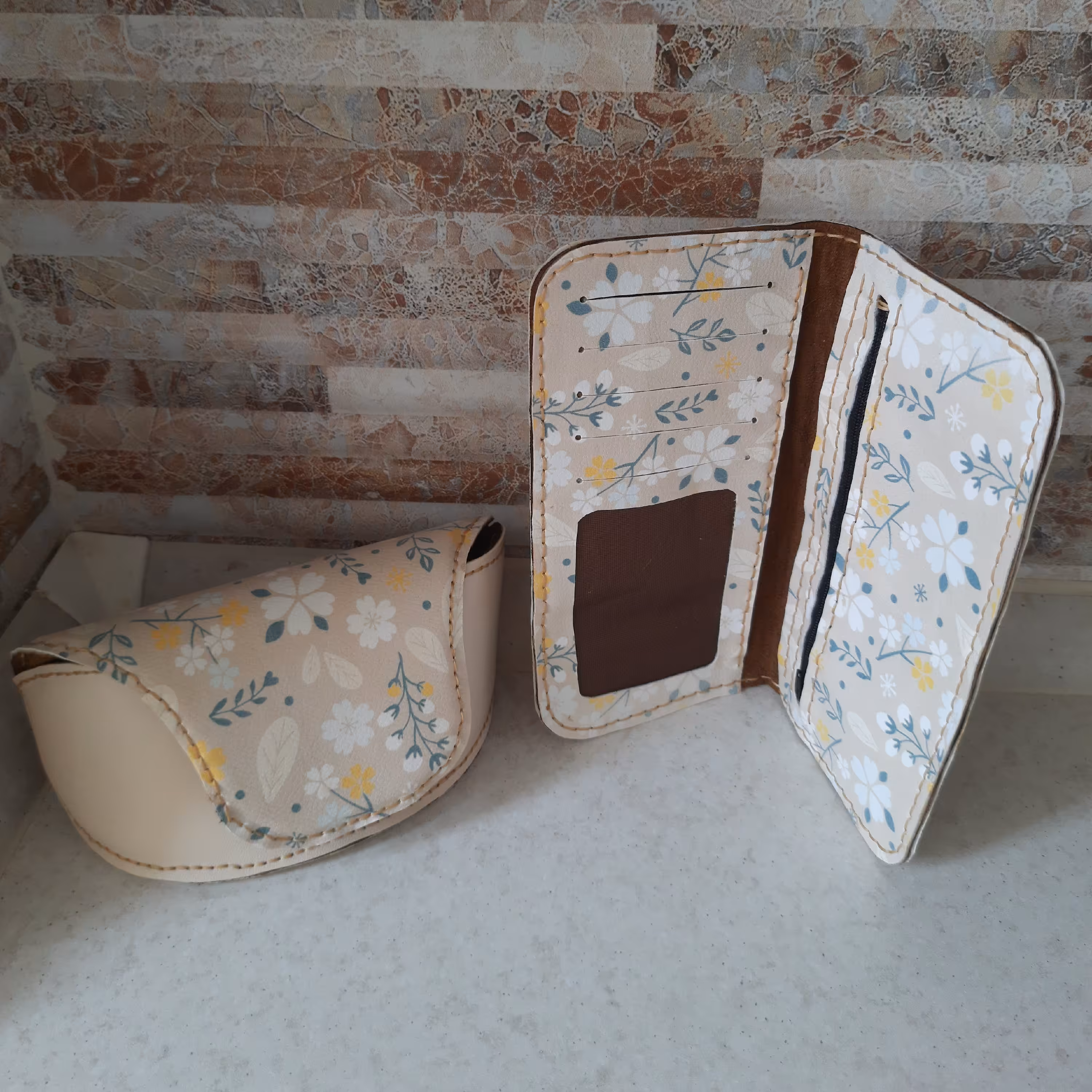 ست کیف پول و جلد عینک