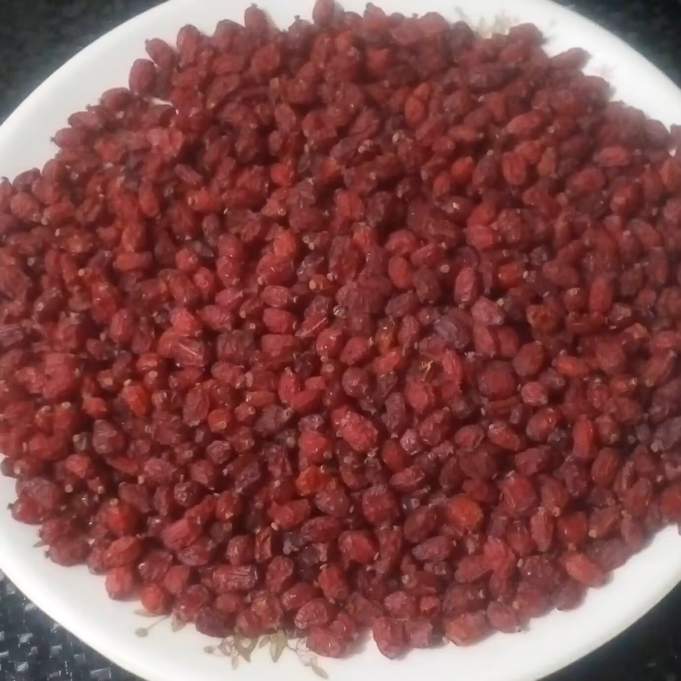 زرشک‌ پفکی‌ یک‌کیلویی