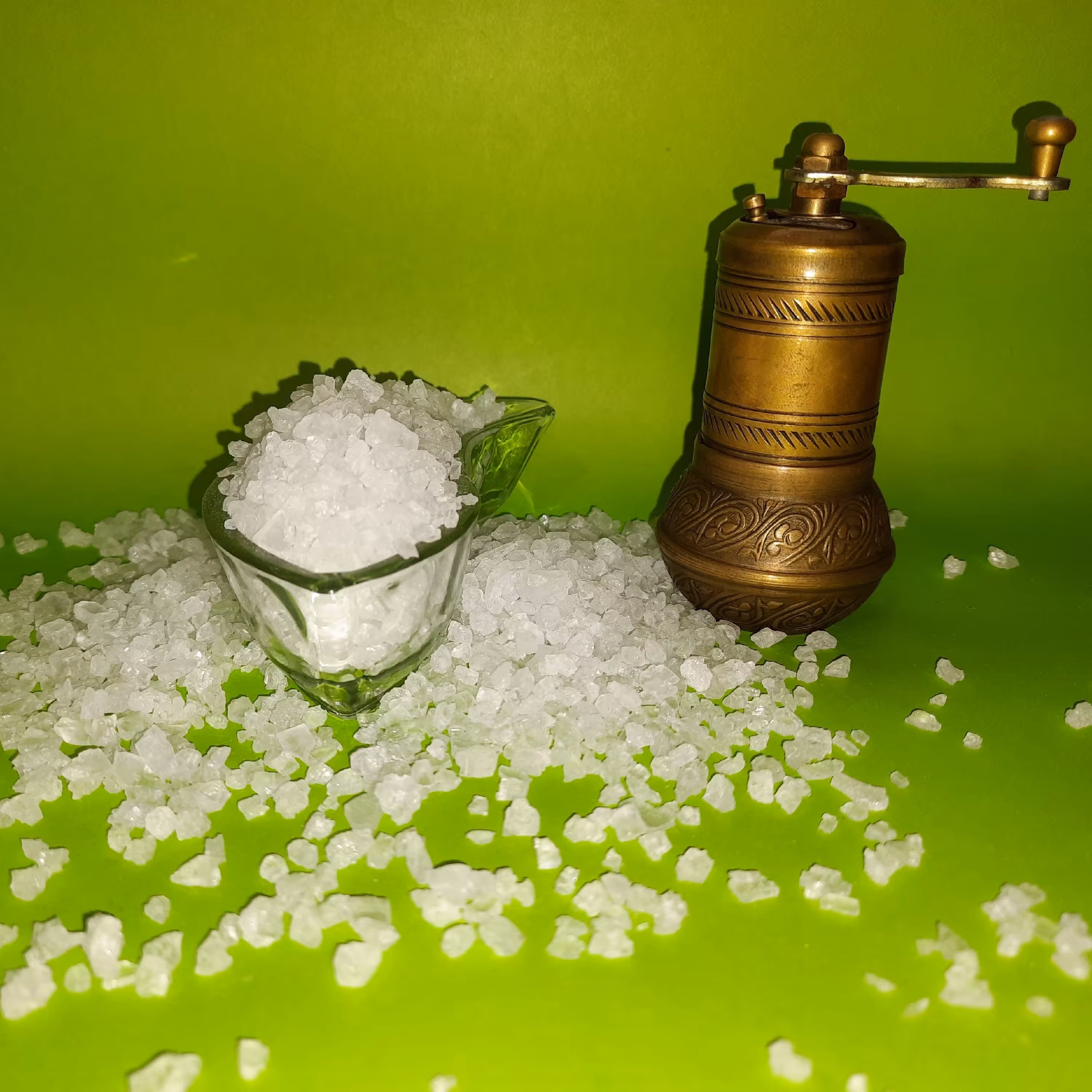 دلنمک گرانول هشتصد گرمی