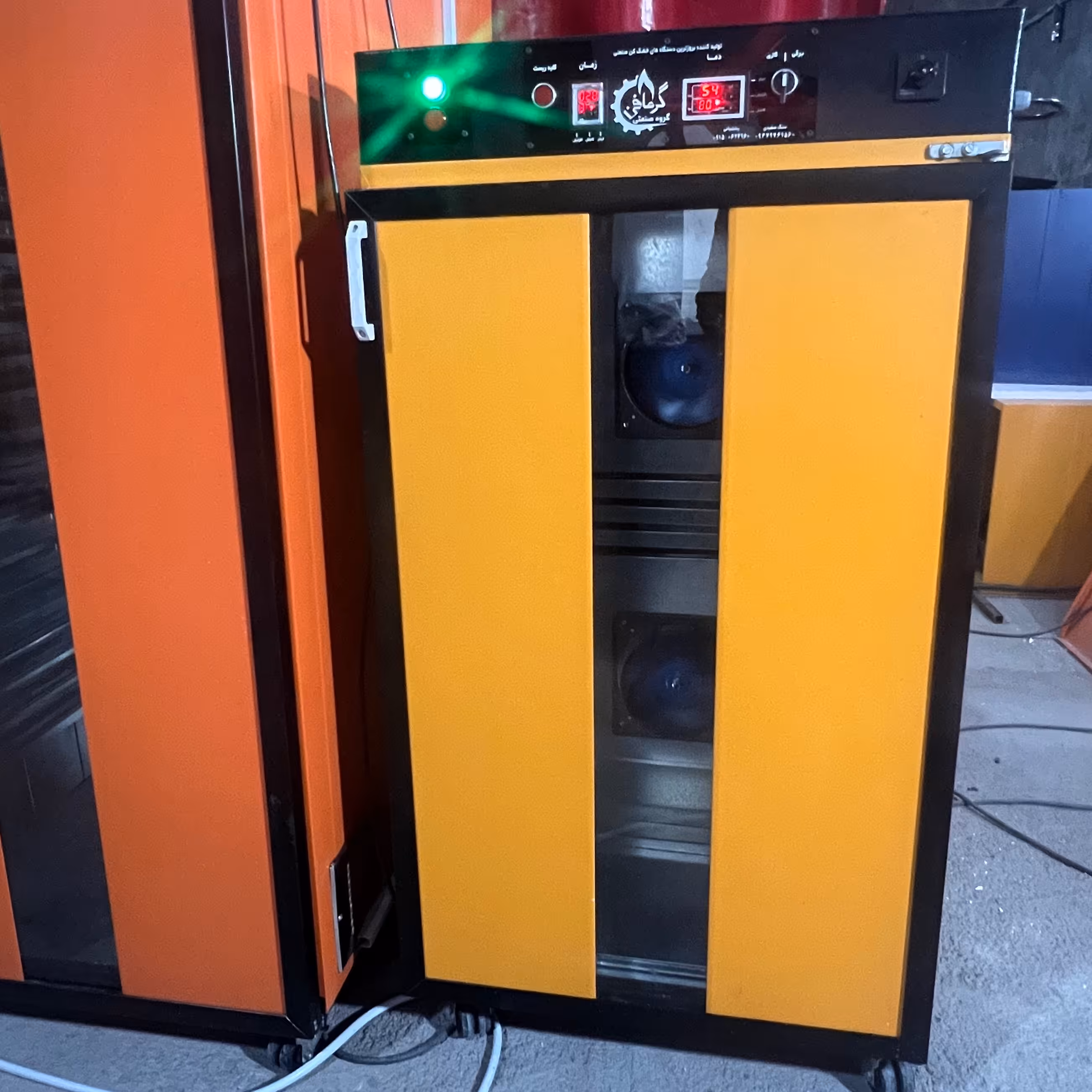 60کیلویی گازی دستگاه میوه خشک کن و سبزی به همراه پک اشانتیوم (ارسالی پس کرایه)