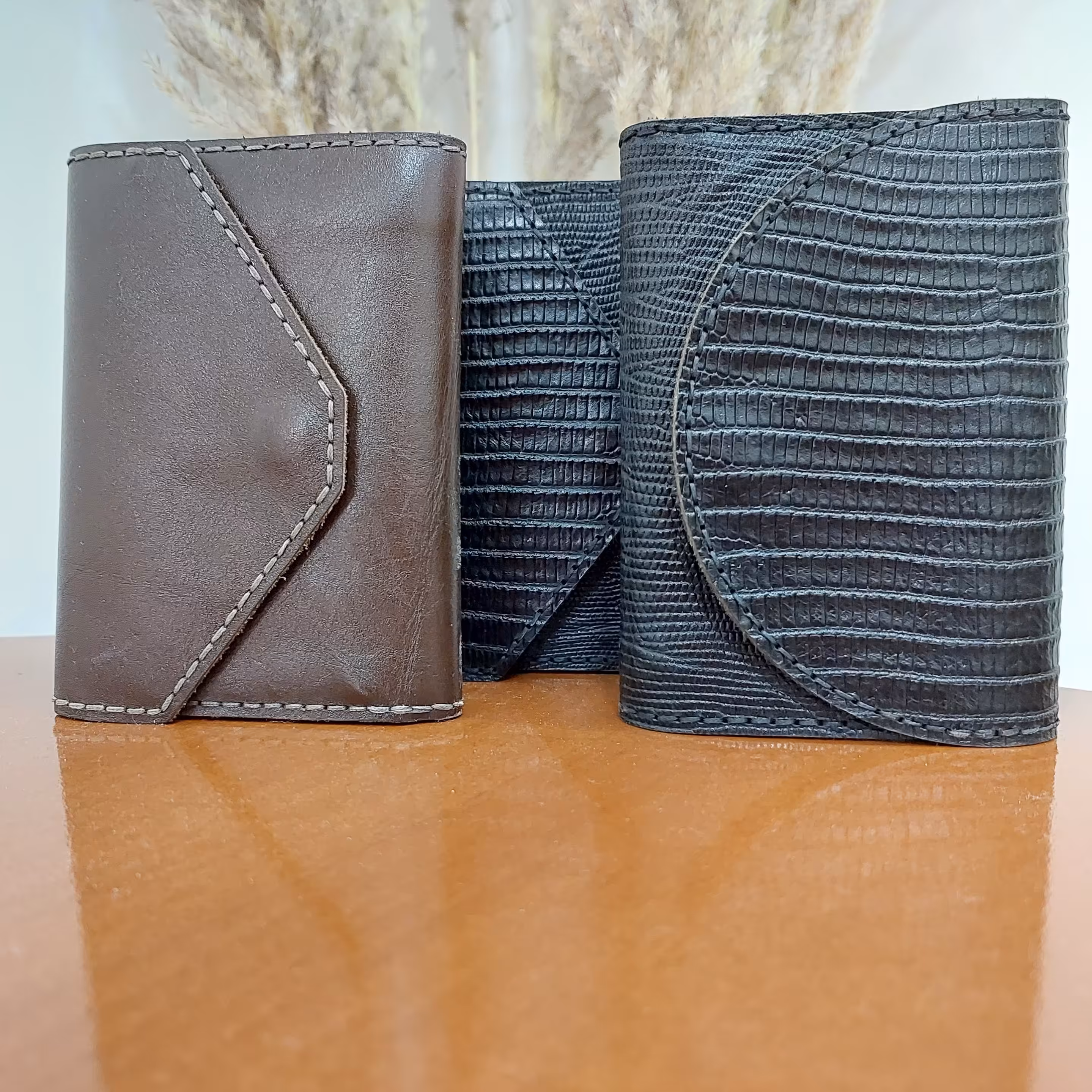 کیف پول جیبی چرم طبیعی دست دوز با گارانتی یکساله (قابل سفارش)