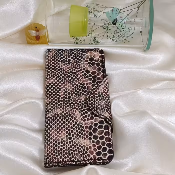 کاور چرمی موبایل 