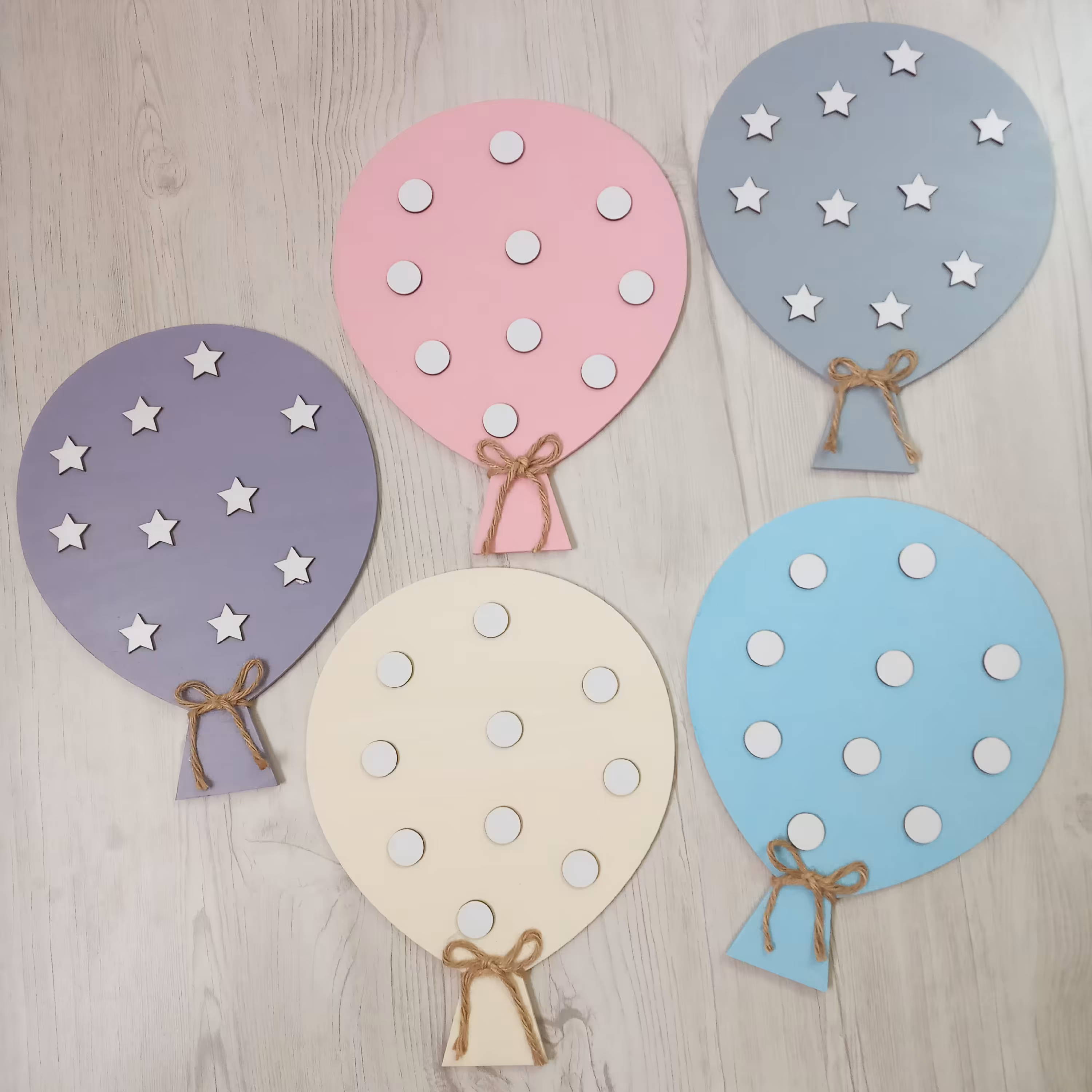 استیکر چوبی بادکنک 