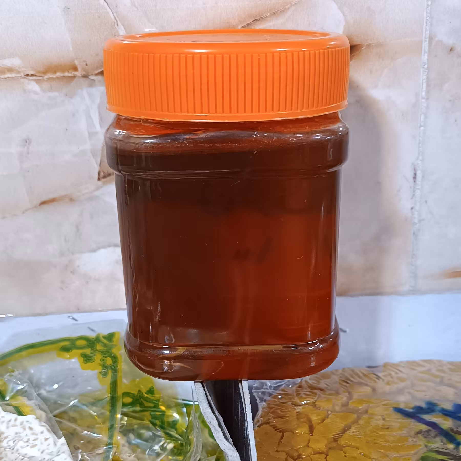 عسل گون صد درصد خالص(500گرم)