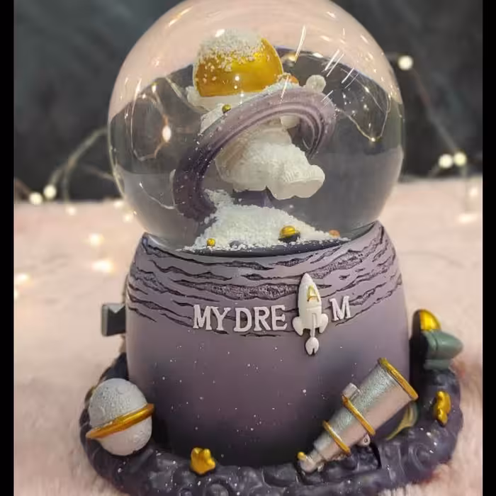 گوی فضانورد پایه چرخان پمپی و موزیکال ارسال رایگان 