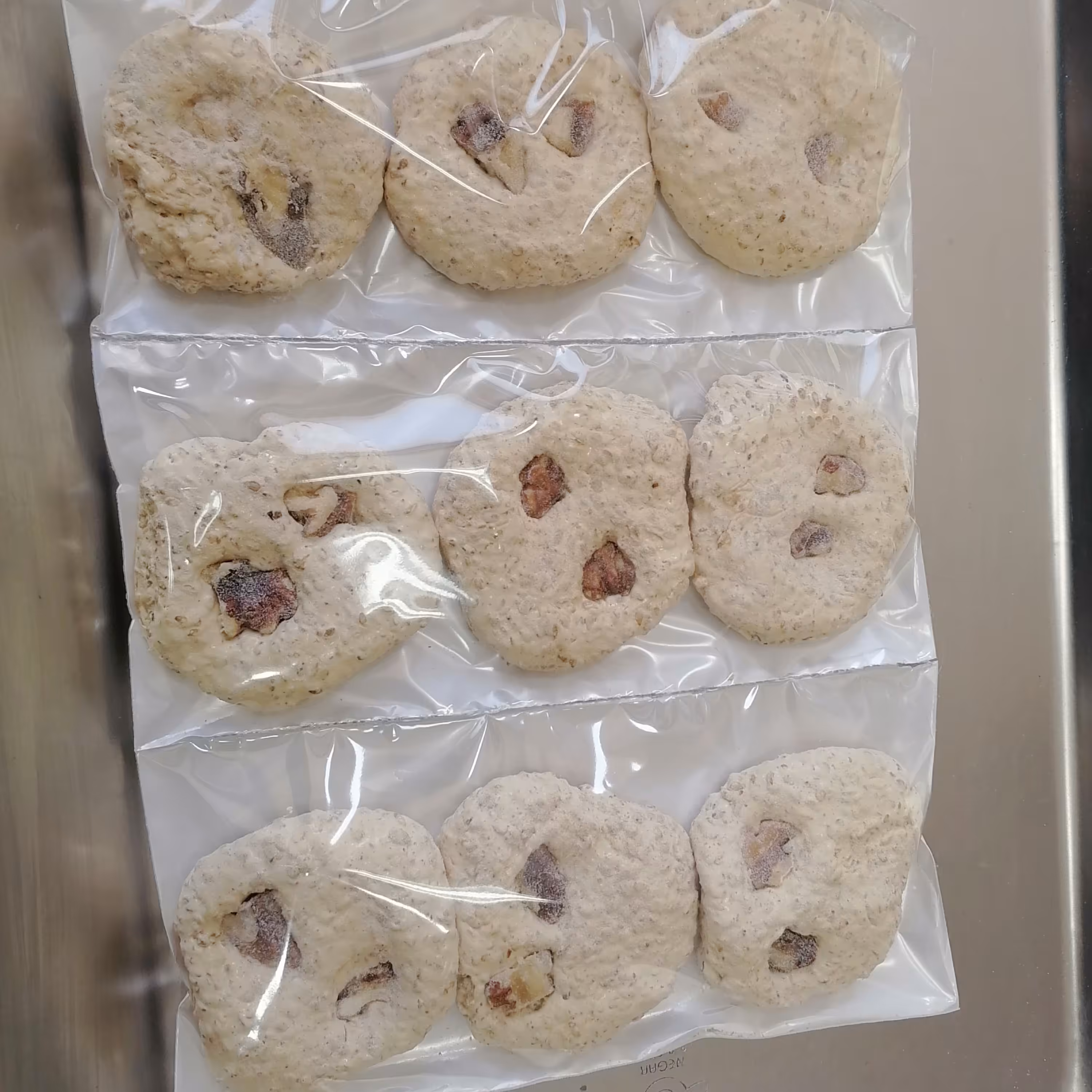 حلوا مغزی شیره انگور خوش طعم(حدودی450 گرم) 