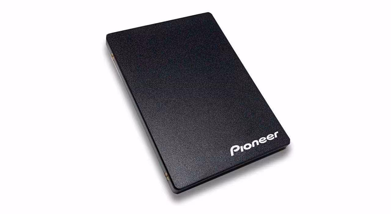 حافظه اس اس دی پایونیر APS-SLN3 ظرفیت 240 گیگابایت