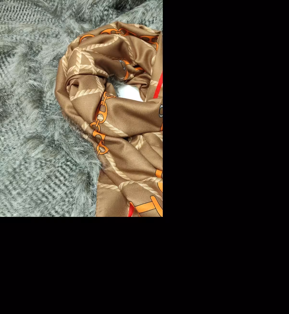 شال نخی پاییزه کج راه
به هیچ عنوان روی سر لیز نمیخوره