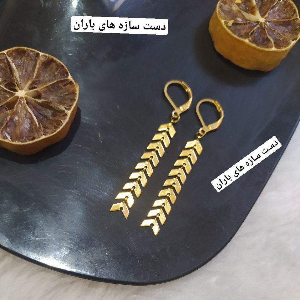 گوشواره تیغ ماهی رنگ ثابت