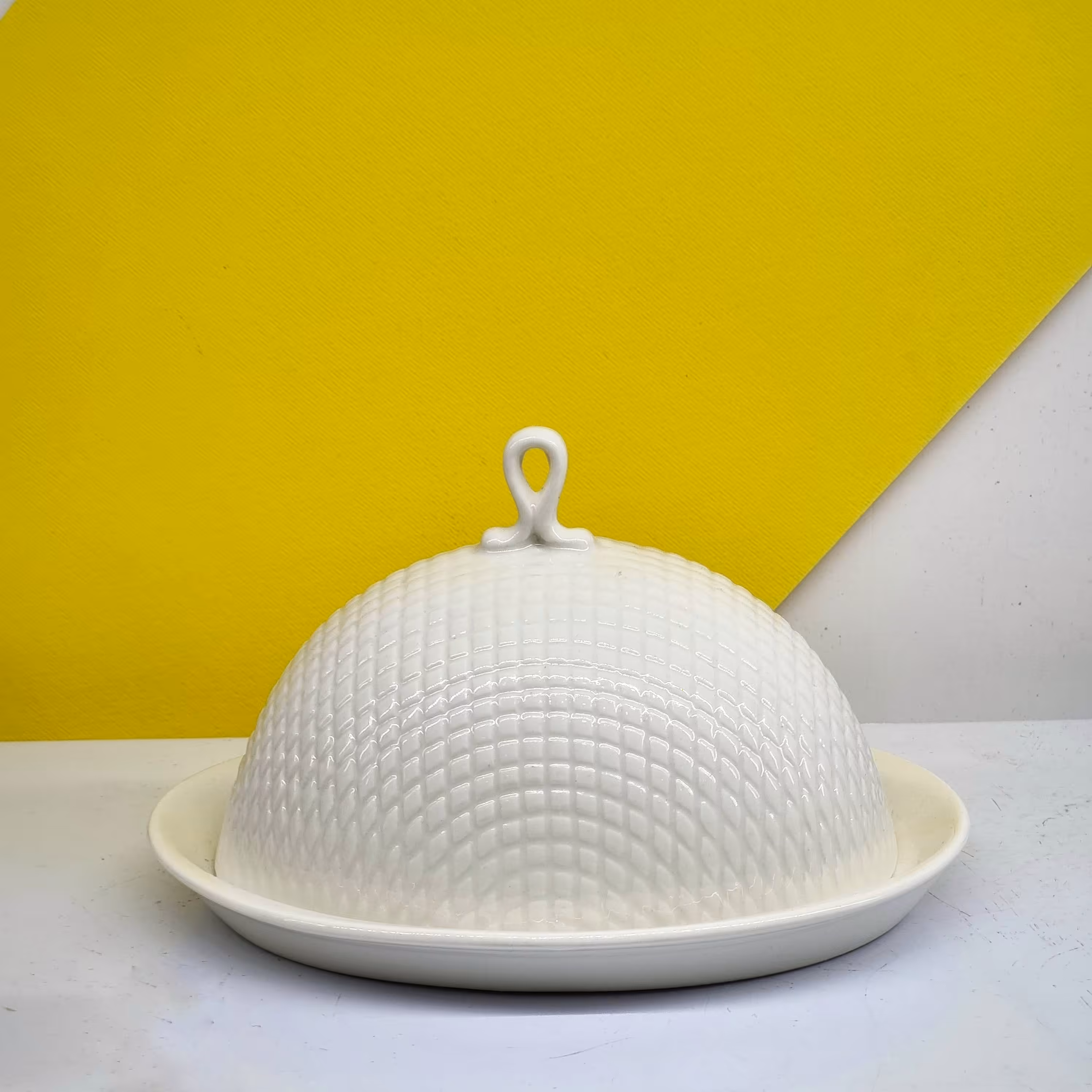 کره خوری سرامیکی مشبک