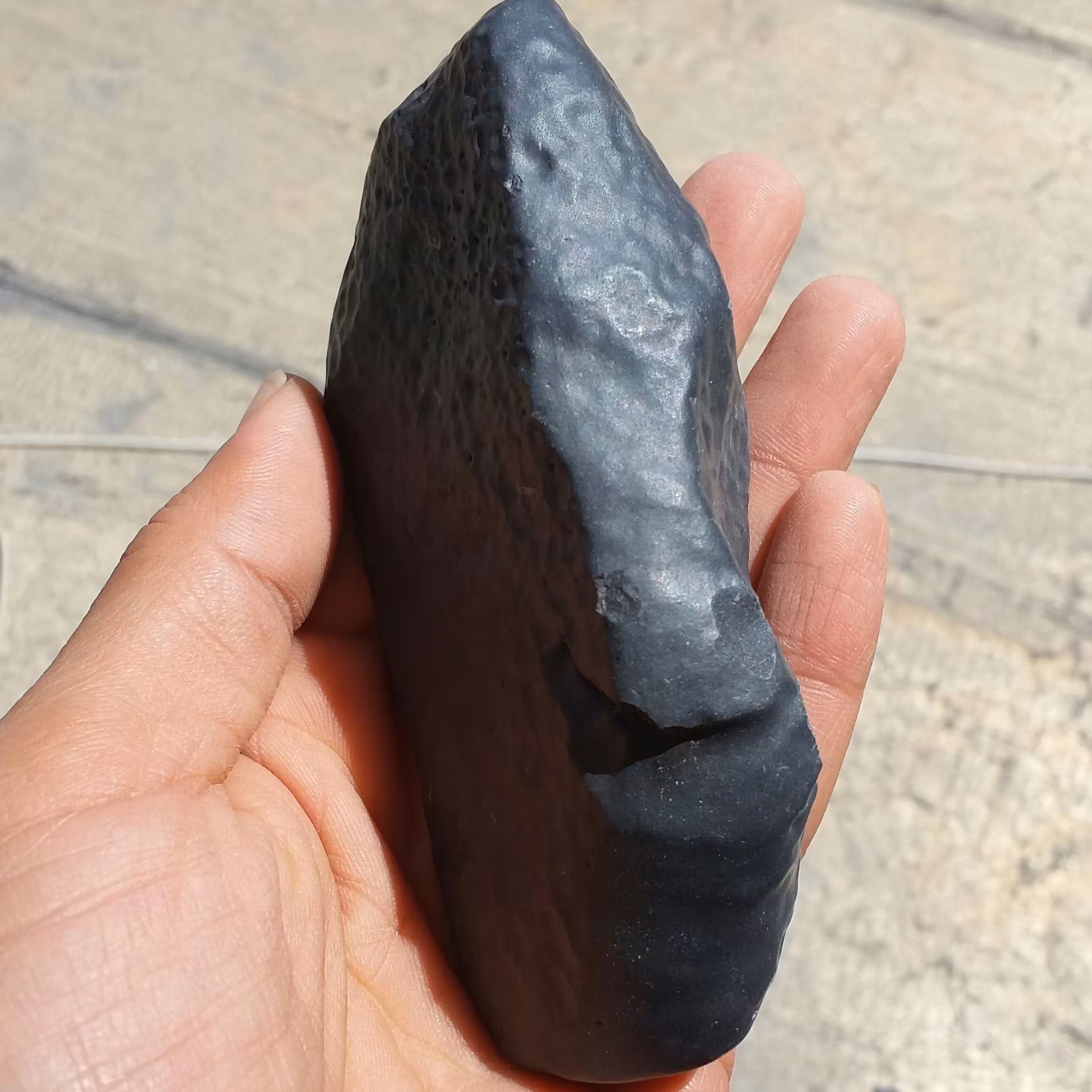 سنگ اونیکس ساب خورده معدنی درشت 100 در 100 طبیعی شاهکار خلقت کیفیت عالی  با قابلیت ساخت چند نگین خاص
کد 9764