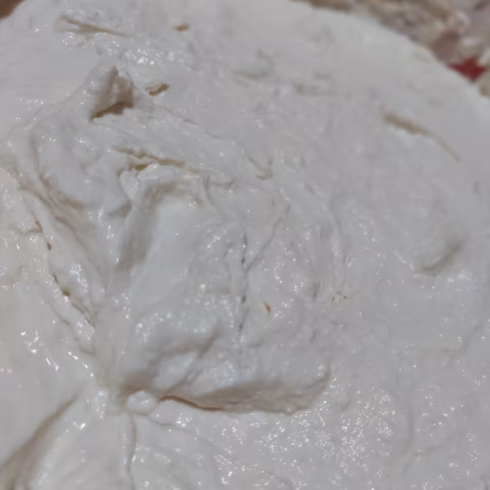 کشک محلی هر یک کیلو 69 تومن میباشد فیلم و عکس از طرز تهیه براتون میفرستیم