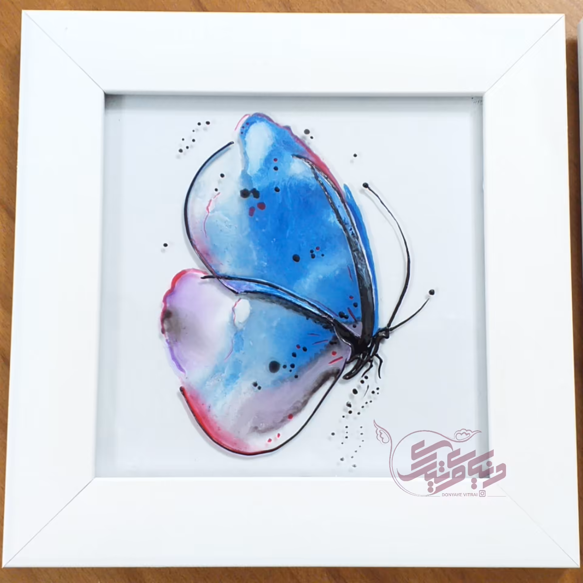 تابلو ویترای پروانه، تابلو آبرنگی، نقش برجسته و براق، هدیه و دکوری، ارسال رایگان