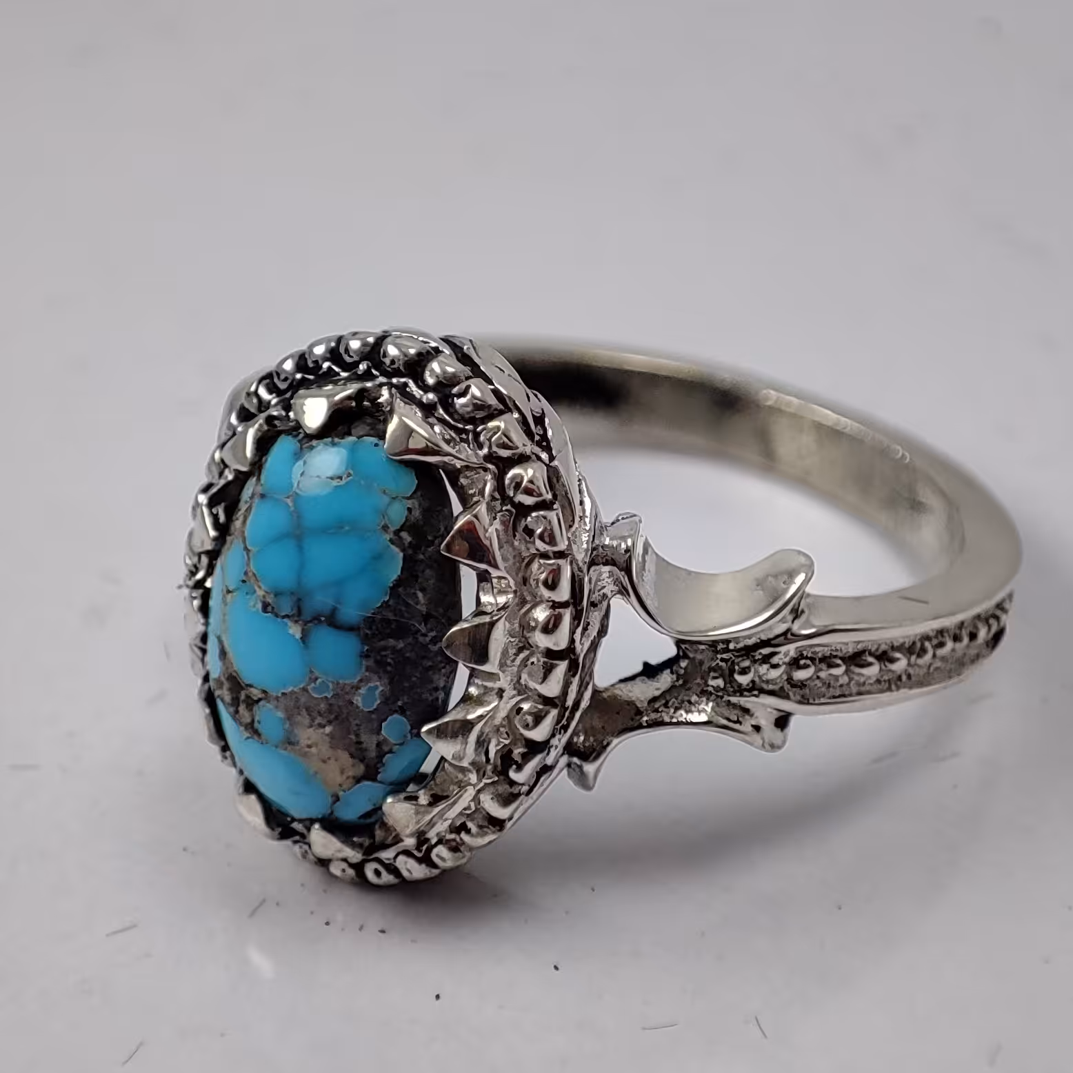 رکاب نقره . فیروزه نیشابوری 