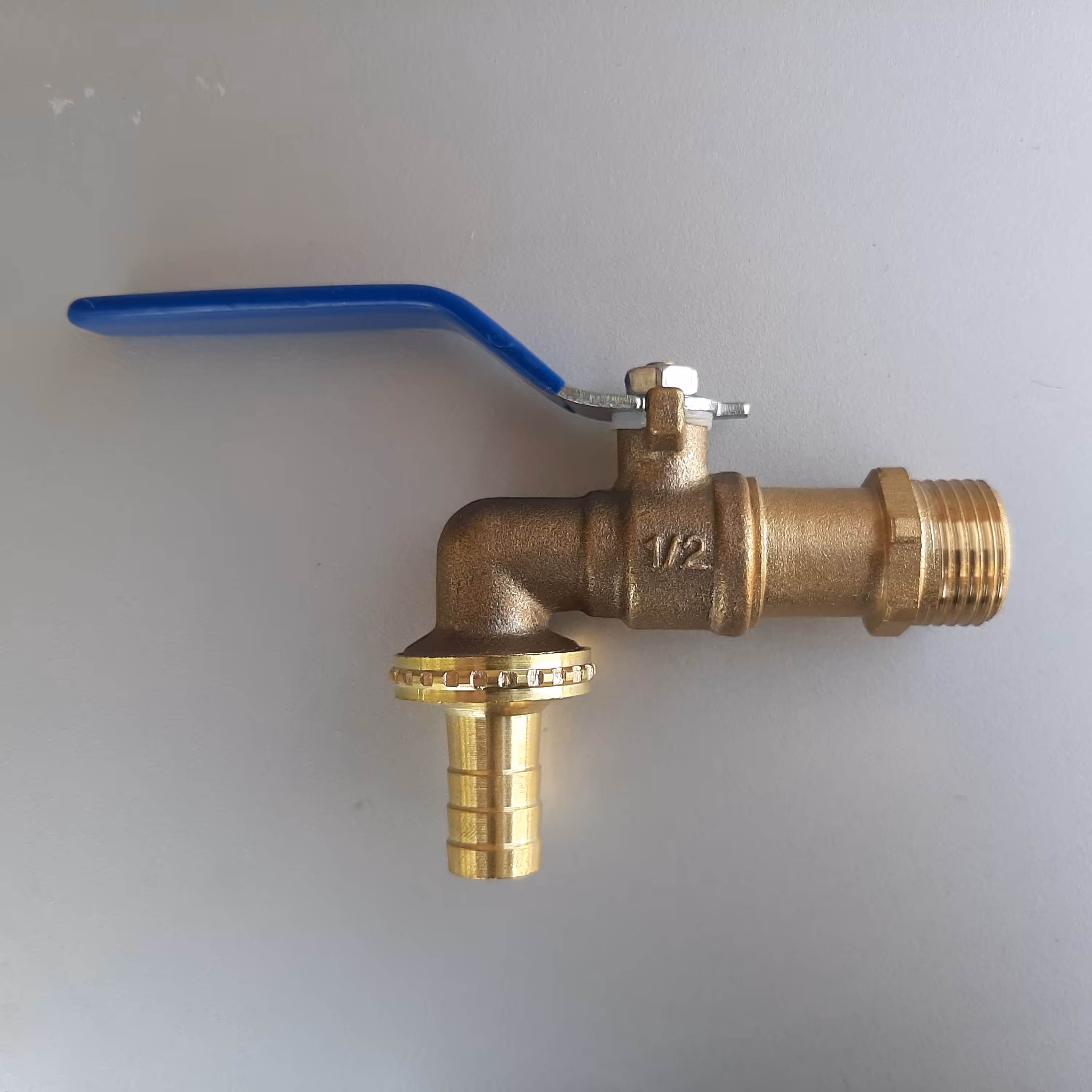 شیر حیاطی برنجی شلنگی سایز  یک دوم ،تک ضرب یا دسته گازی، فروش فقط بصورت عمده