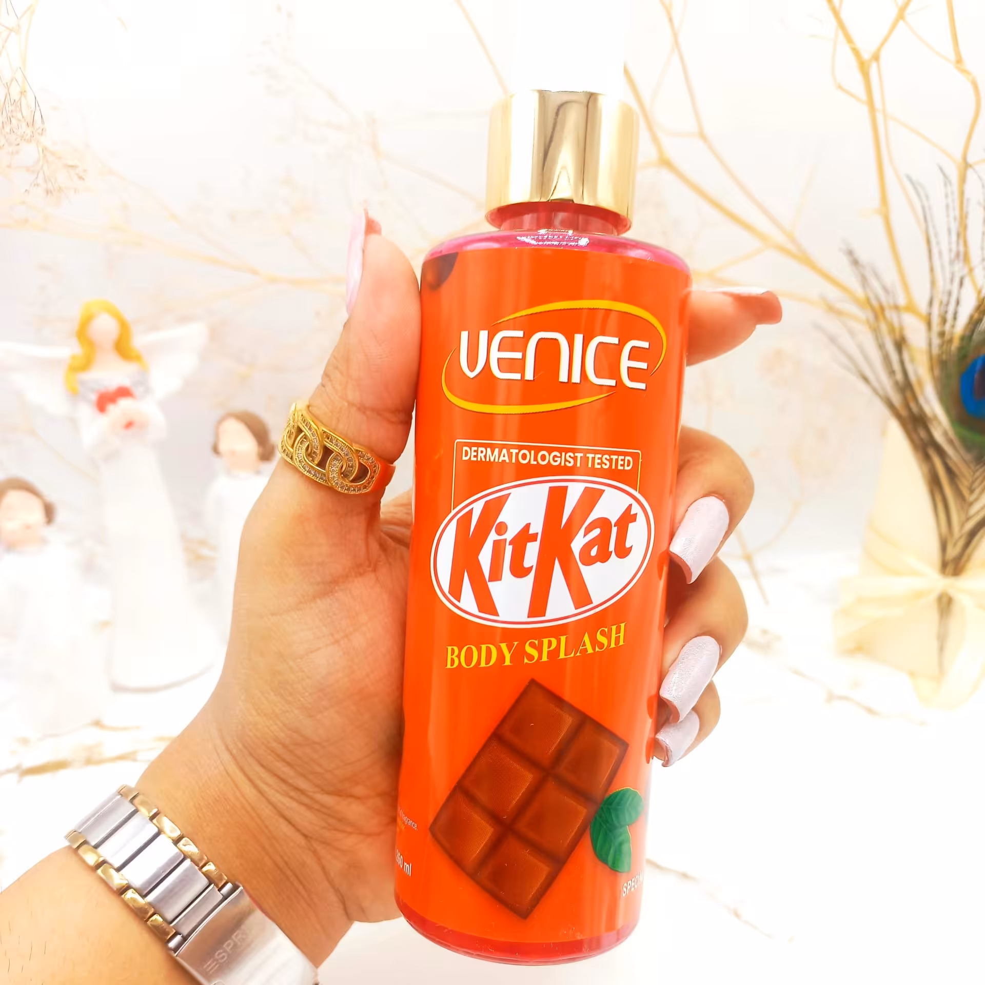 بادی اسپلش فانتزی ونیس رایحه شکلات کیت کت حجم 260 میل

