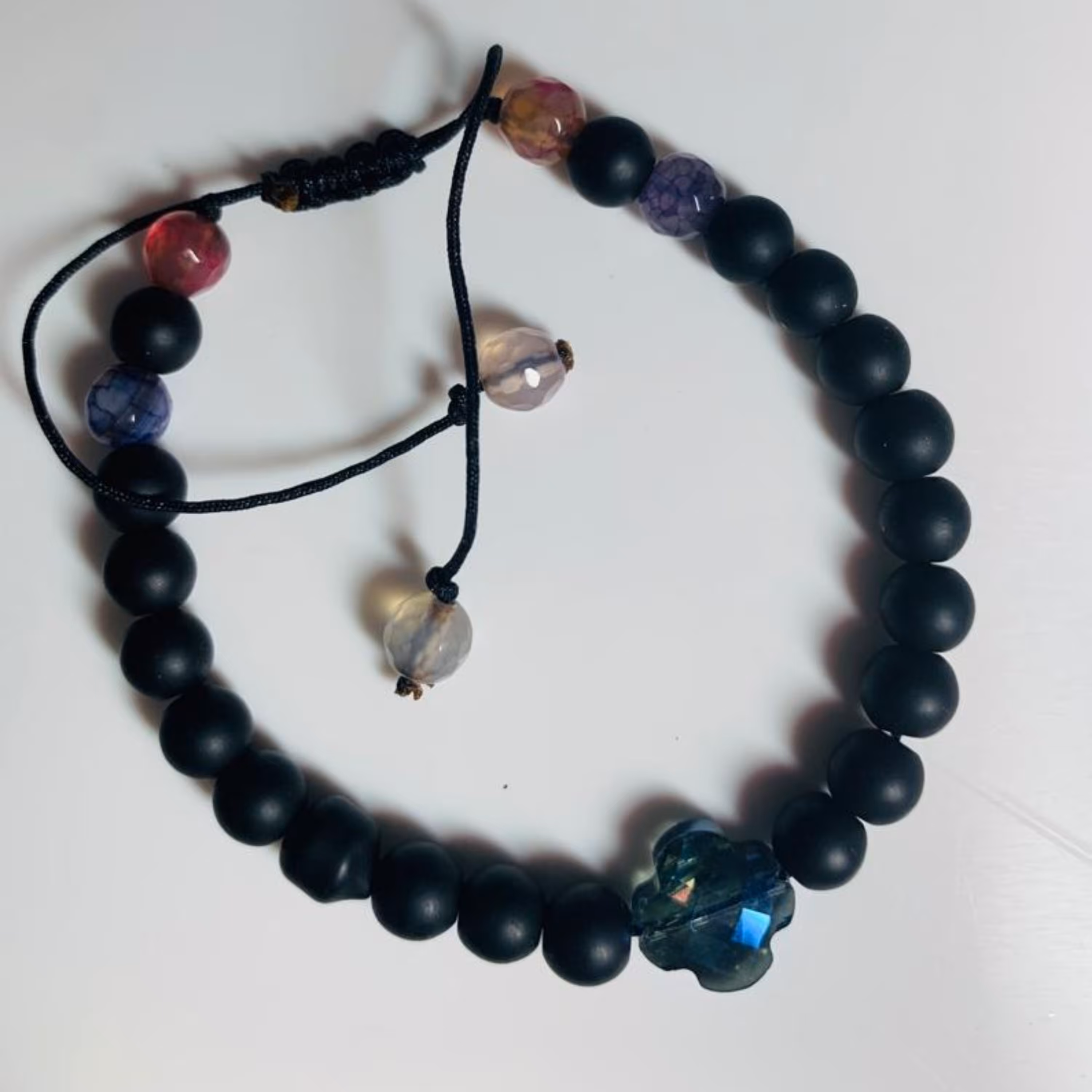 دستبند سنگی