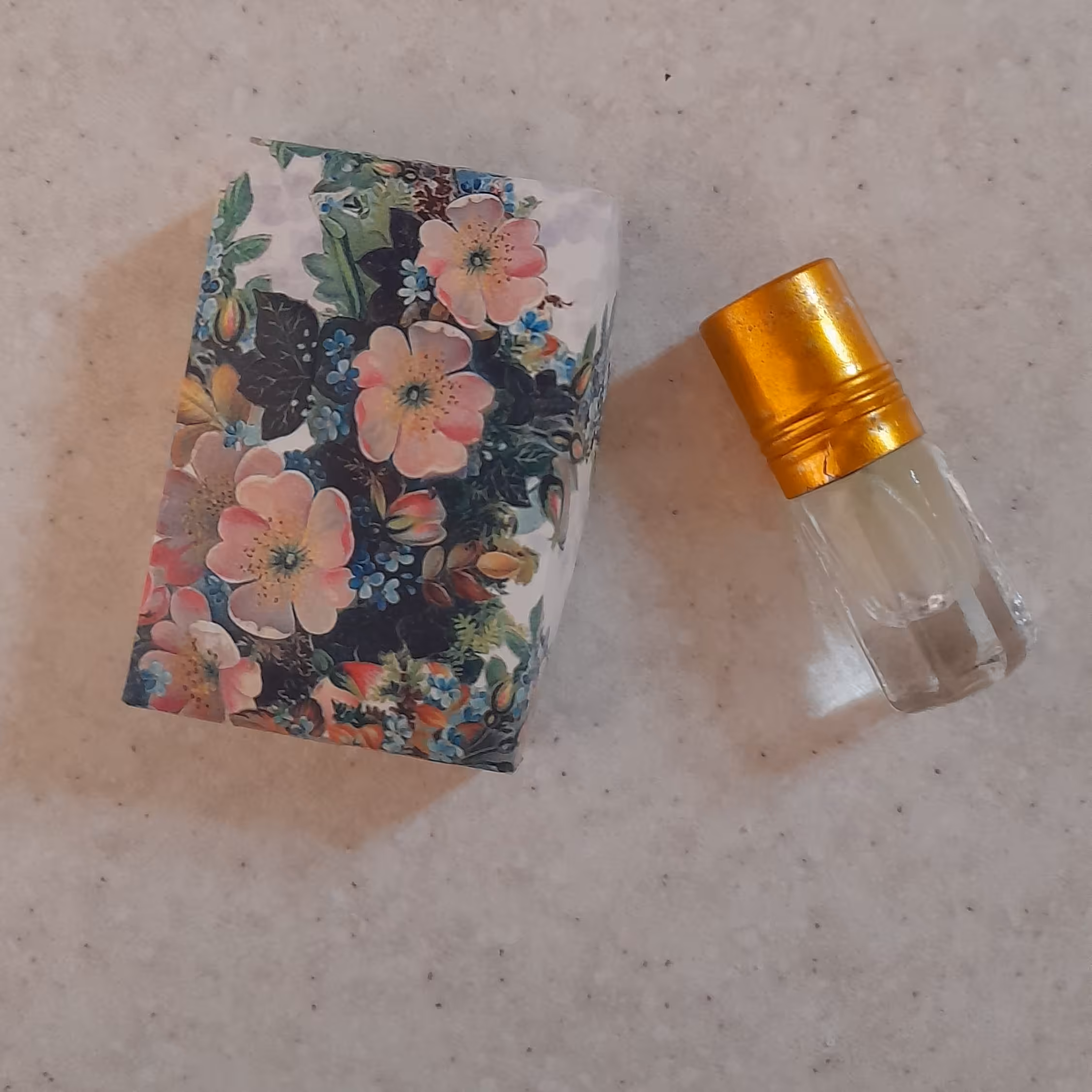 عطر 3سی سی گل محمدی آقا سید