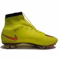 کفش استوک فوتبالی نایک مخصوص چمن طبیعی Nike-sports-shoes-for-football-and-natural-grass-all-conditions-control