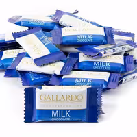 شکلات شیری گلاردو 500 گرمی لوبلی