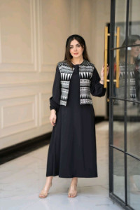 سارافون زنانه کرپ مدل ست پیراهن و جلیقه تانیا