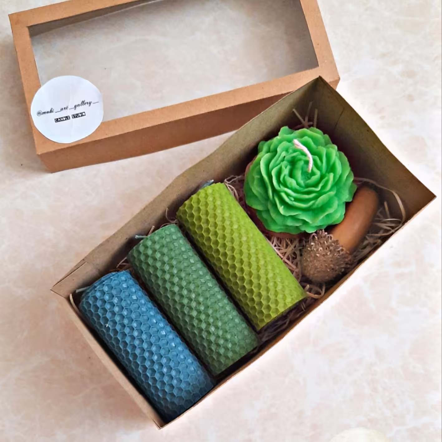 پک شمع موم عسل و شمع گل 