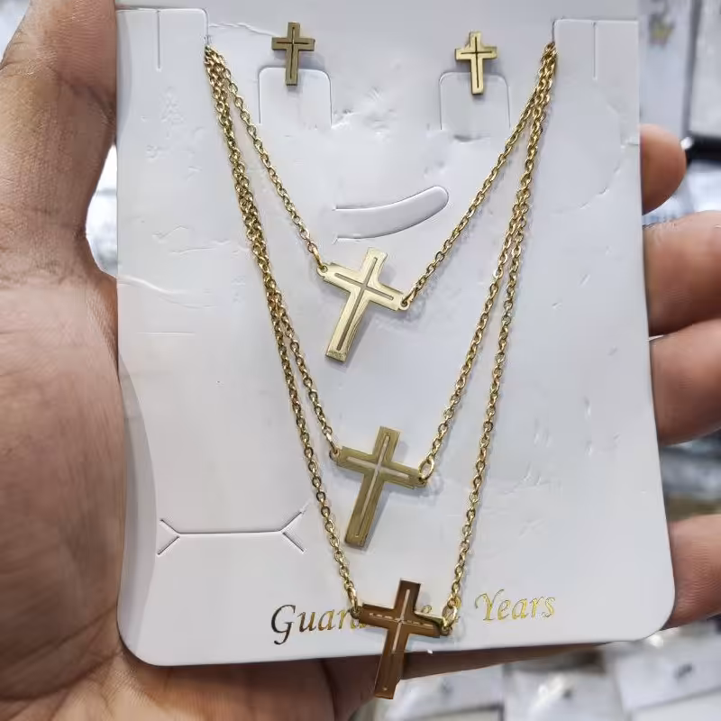 نیم ست سه لاین استیل اسپرت کد24فروشگاه لوکس آیسان 