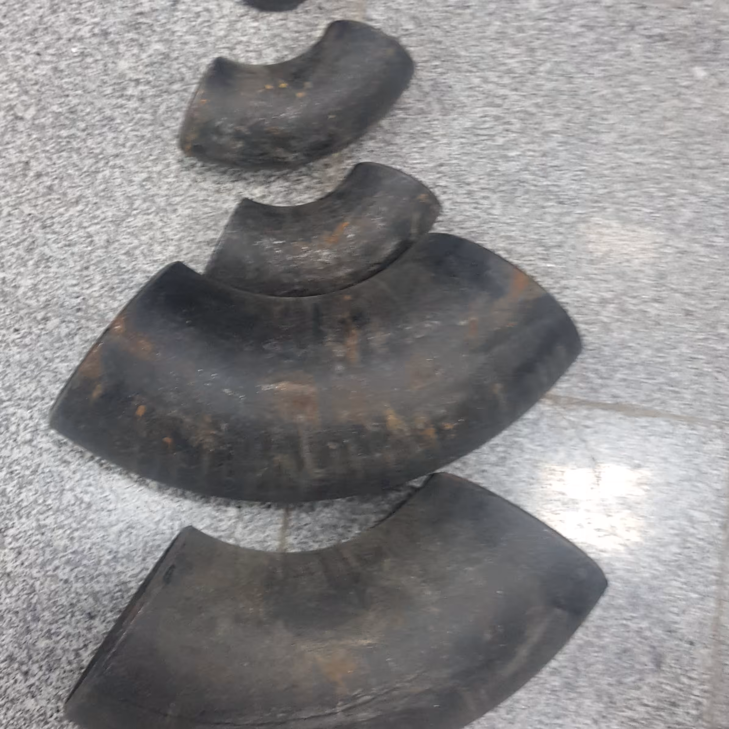 زانویی 90 درجه 2 اینچ فولادی جوشی رده 40  برند بنکن (پس کرایه)