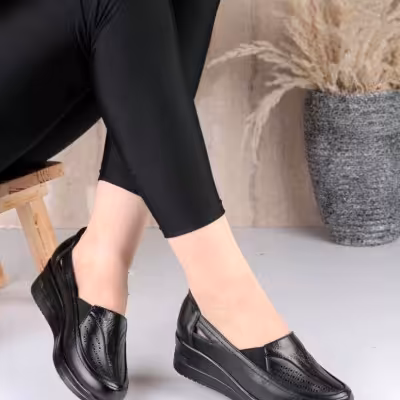 کفش چرم زنانه