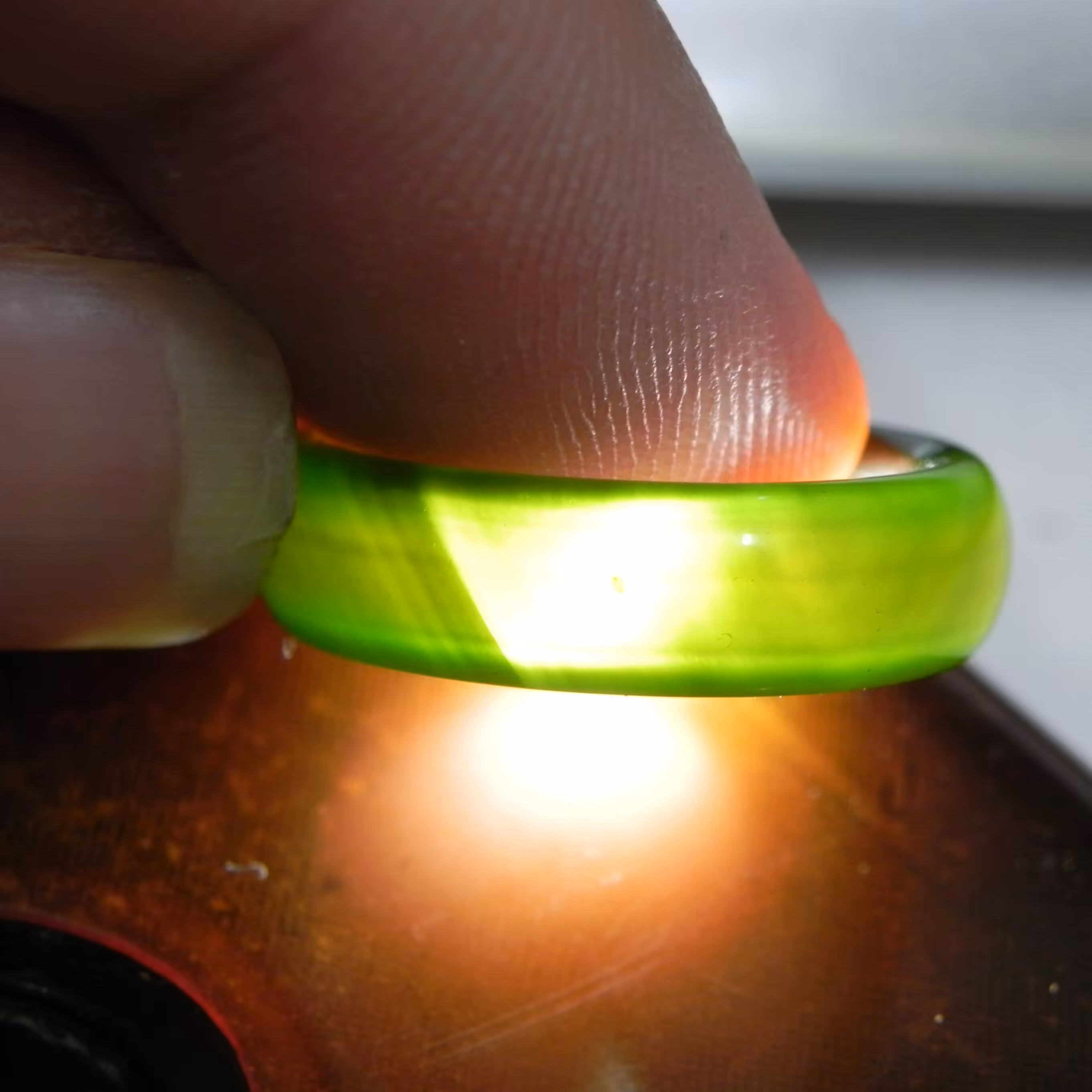 حلقه سنگ عقیق سبز یشمی اصل معدنی مناسب برای انگشتری سایز1.75 یا 54-55