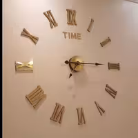 ساعت دیواری طرح پازلی اعداد رومی و انگلیسی 