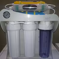 دستگاه تصفیه آب با پمپ و ترانس و مخزن تایوان بعد ارسال با باربری پس کرایه