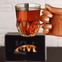 فنجان مونتانا شفاف و براق تضمینی