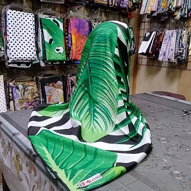 روسری دست دوز کد 10