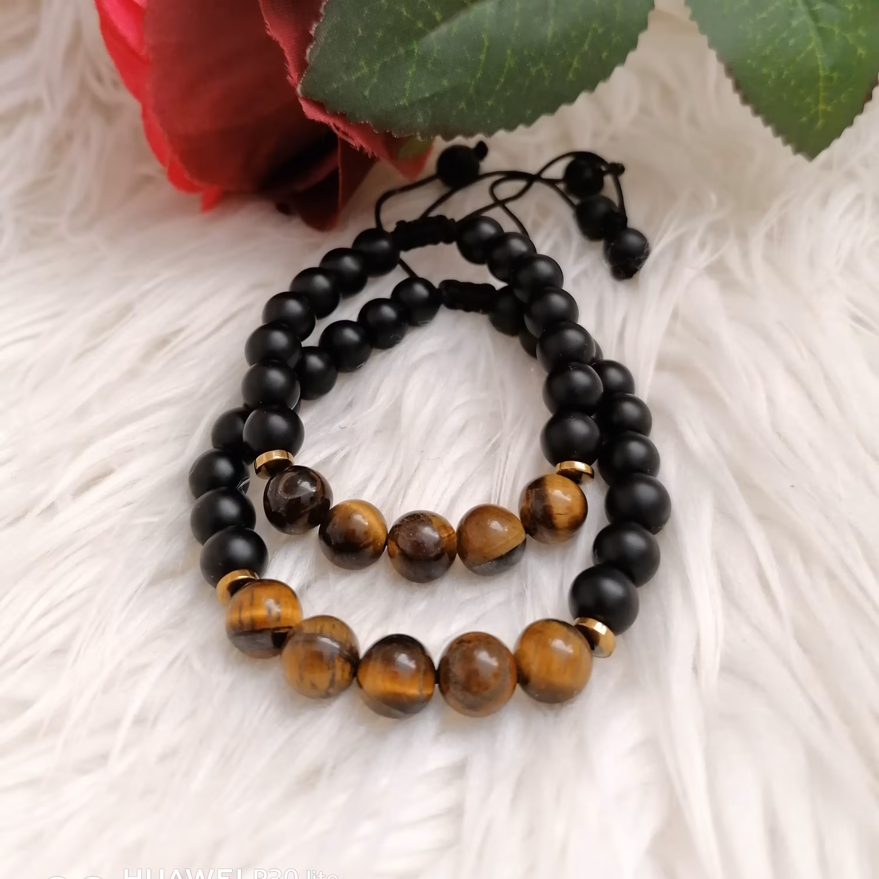 دستبند سنگ چشم ببر