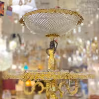 سنترپیس (میوه خوری) بانو جنس برنز با آبکاری طلا کریستال فوتی و جوشکاری موم