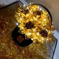 باکس گل مصنوعی لاکچری گلد با ریسه led آفتابی(عالیجناب) | amazonchi