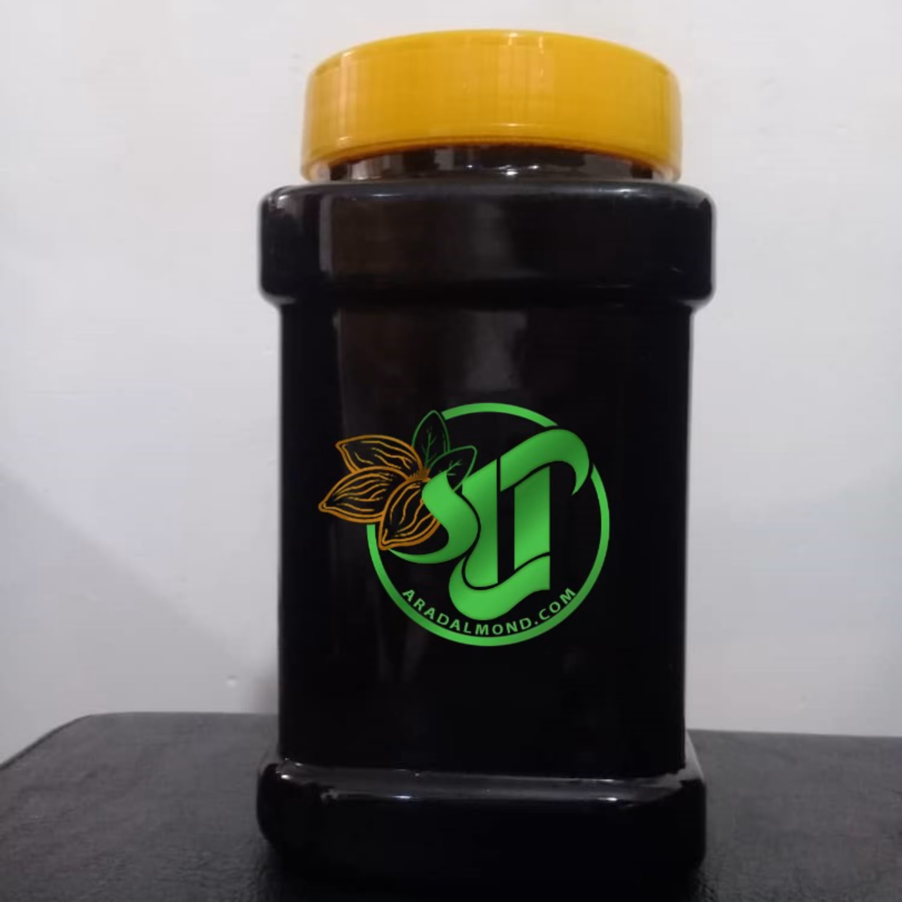 سه شیره درجه یک و باکیفیت تضمینی (یک کیلویی)