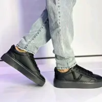 کفش اسپرت برشکا