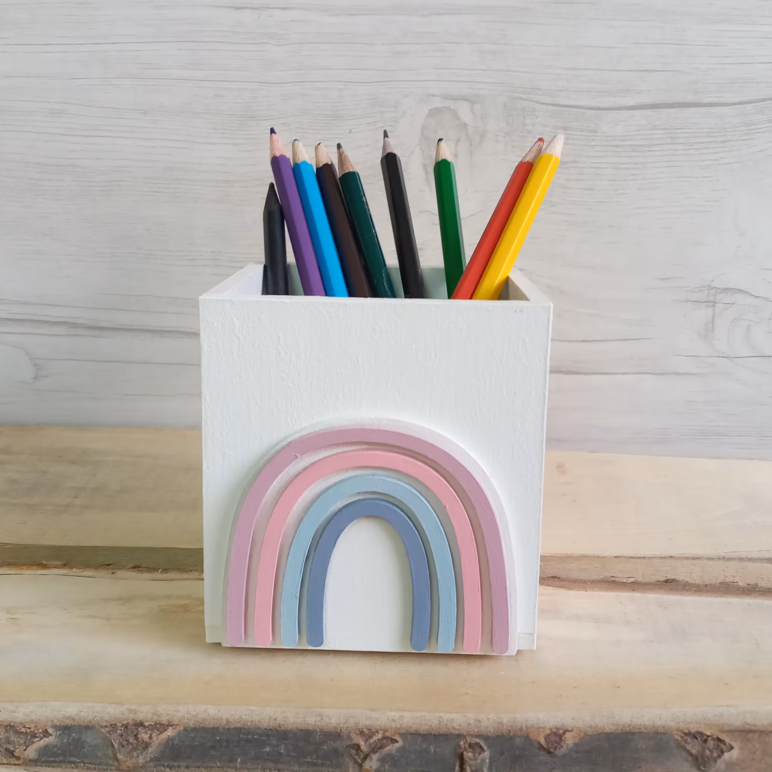 جامدادی رومیزی طرح رنگین کمان