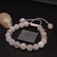 دستبند رزکوارتز ماداگاسکار rose quartz کاملا طبیعی سایز 8 کیفیت درجه یک. سنگ عشق
