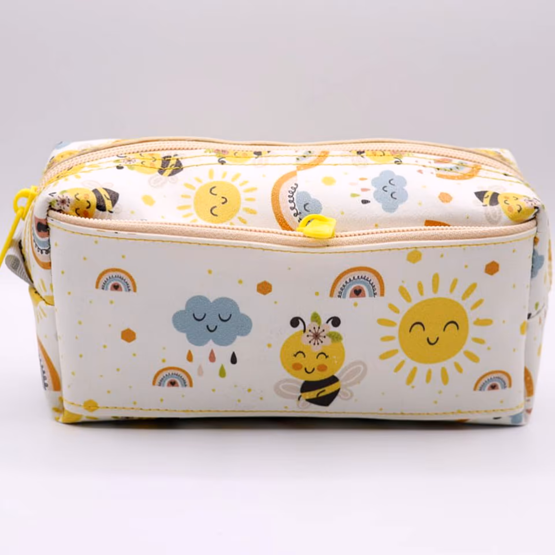 جامدادی فانتزی چرم مصنوعی طرح زنبور و رنگین کمان برند Mami.fandogh ( فروش عمده و تک ) 