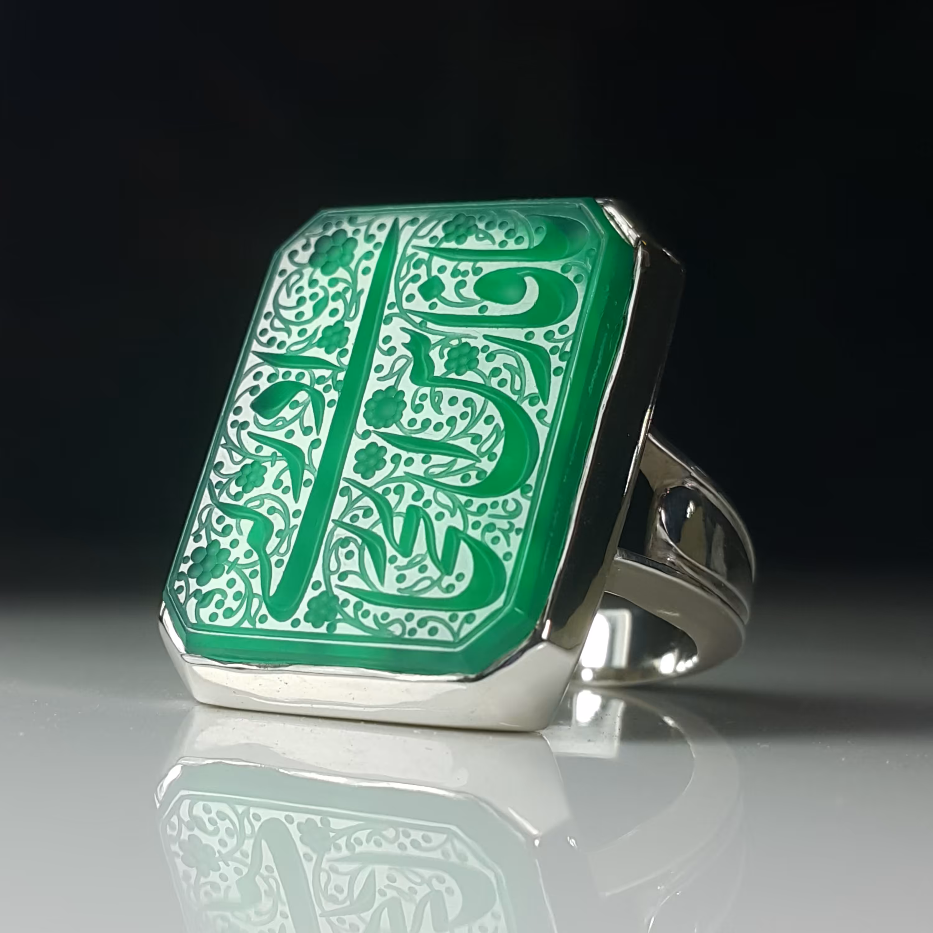 انگشتر عقیق سبز طبیعی (1)