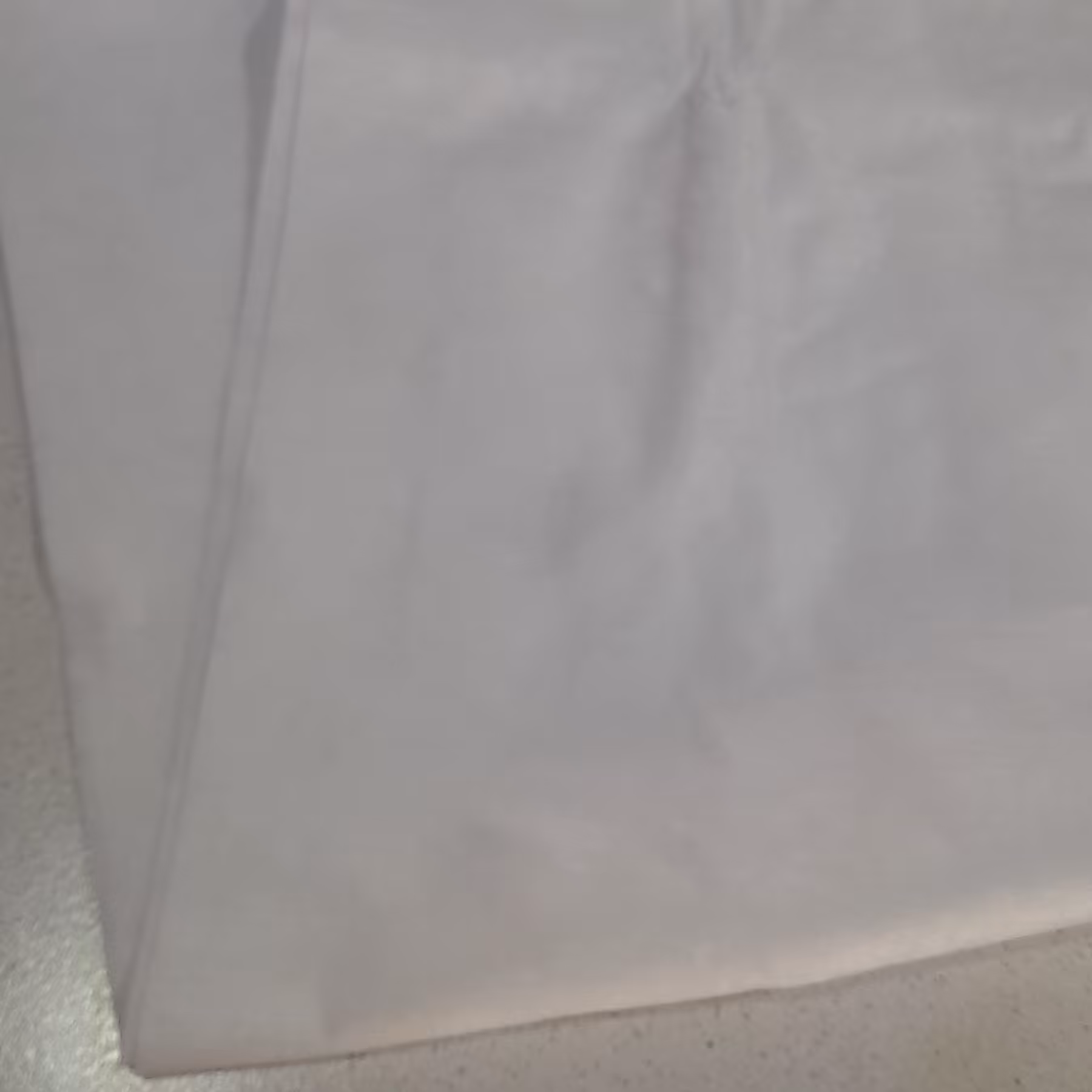 حوله یکبار مصرف 80 در 40 گرماژ  80 در بسته بندی 1000 عددی