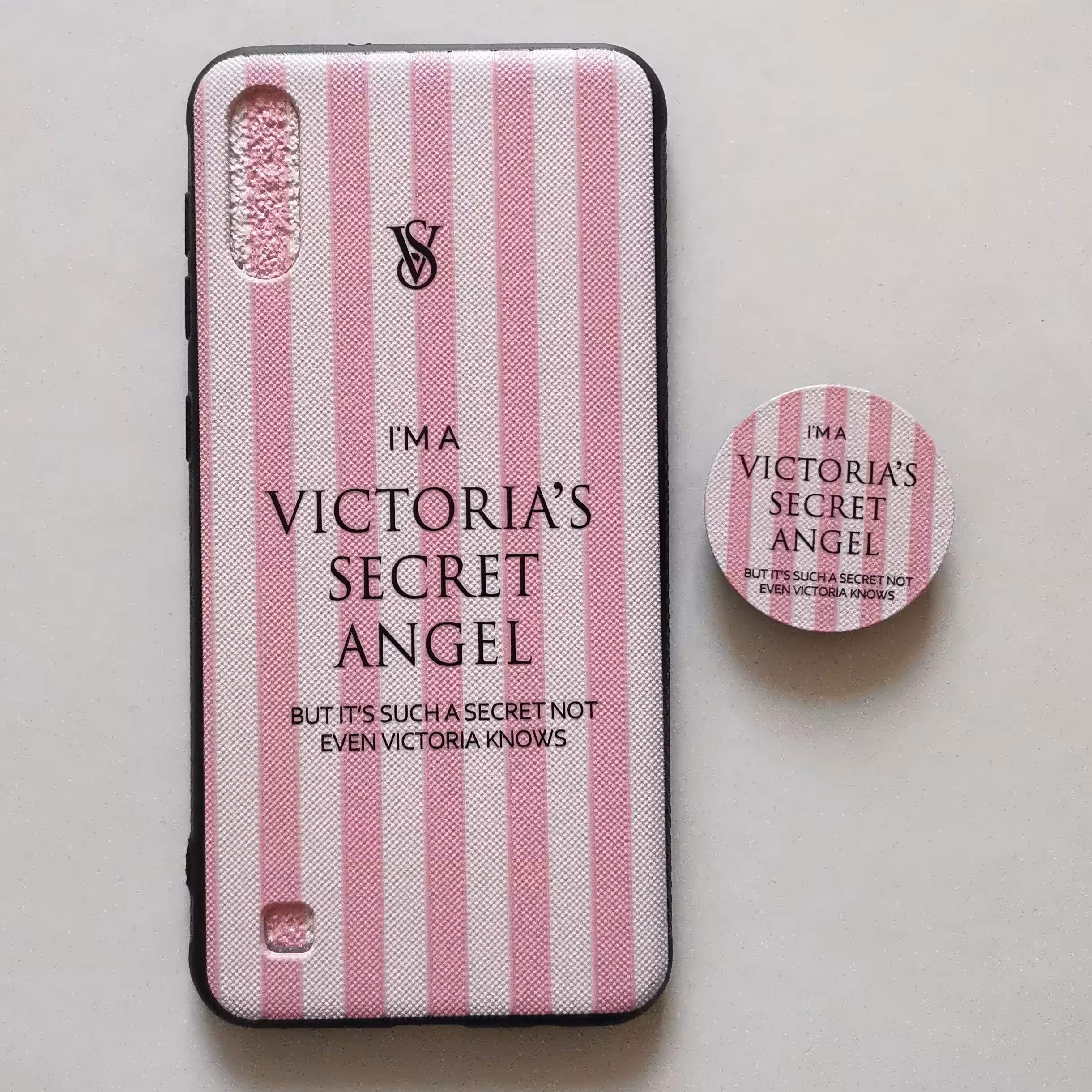 قاب طرحدار  VICTORIA SECRET پاپ سوکت دار گوشی سامسونگ A10 / M10