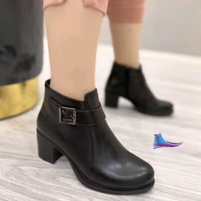 پوتین. جنس چرم.